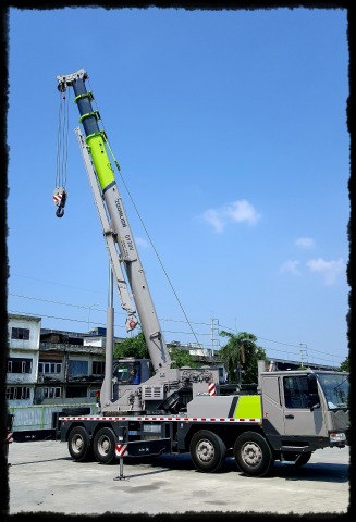 รถเครนขนาด 25 ตัน 